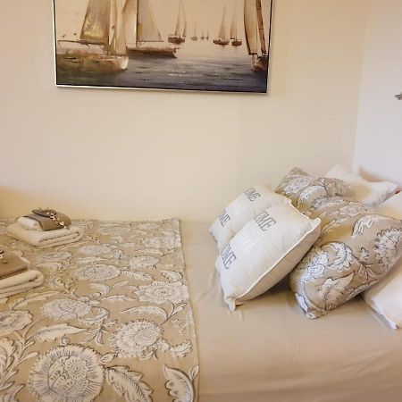 Apartment Eso Kastela Ngoại thất bức ảnh