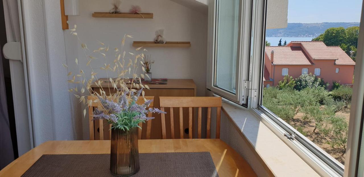Apartment Eso Kastela Ngoại thất bức ảnh